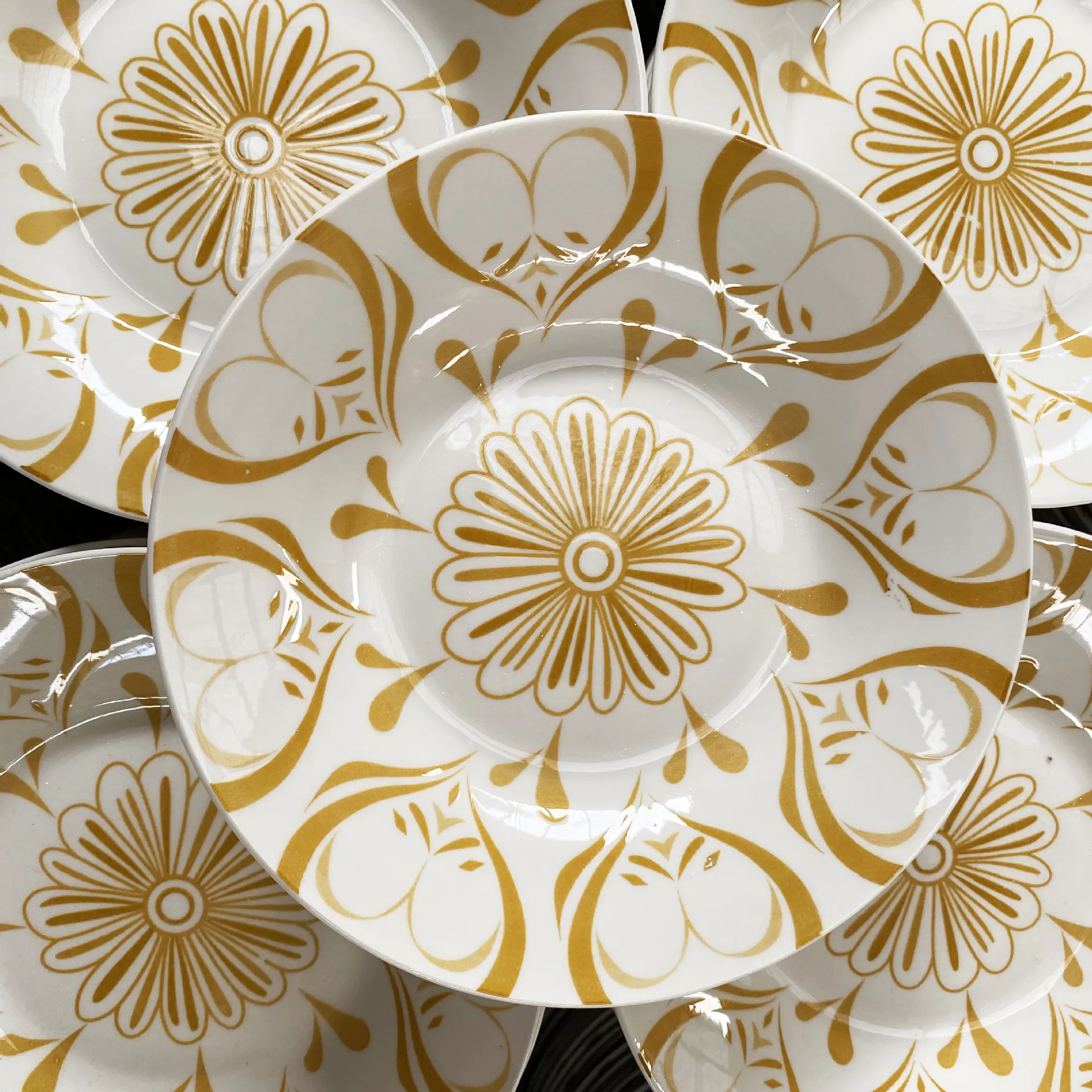 Ceramic Dinnersets