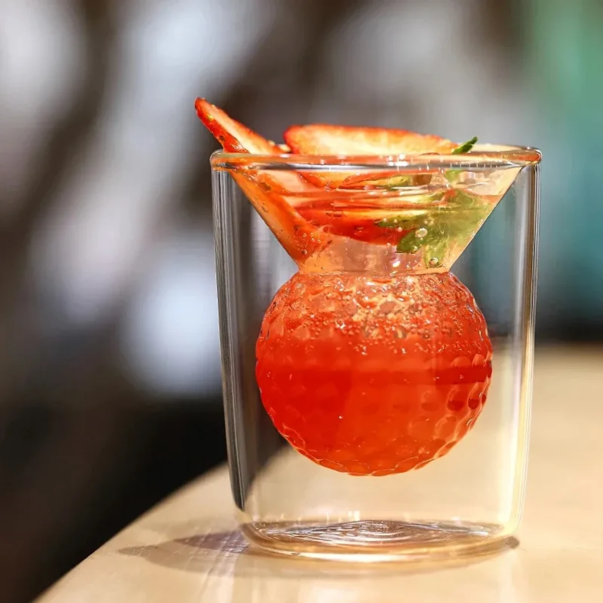 Sip Smart, Travel Light: The Ultimate Borosilicate Glass Tumbler