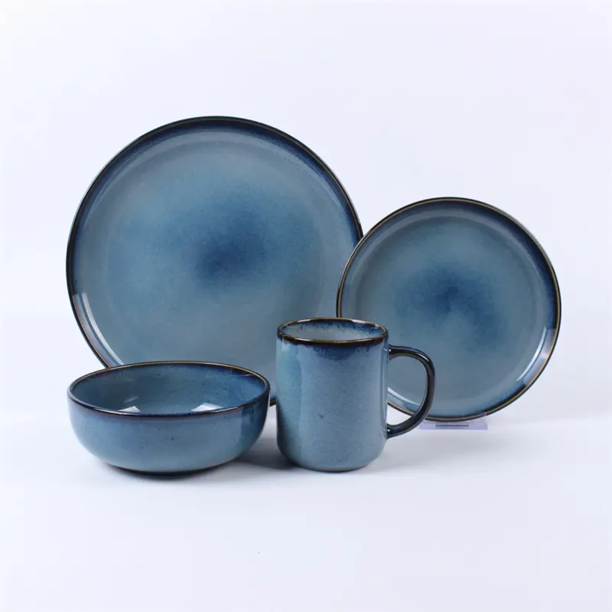 The Versatility of Reactive Glaze Tableware