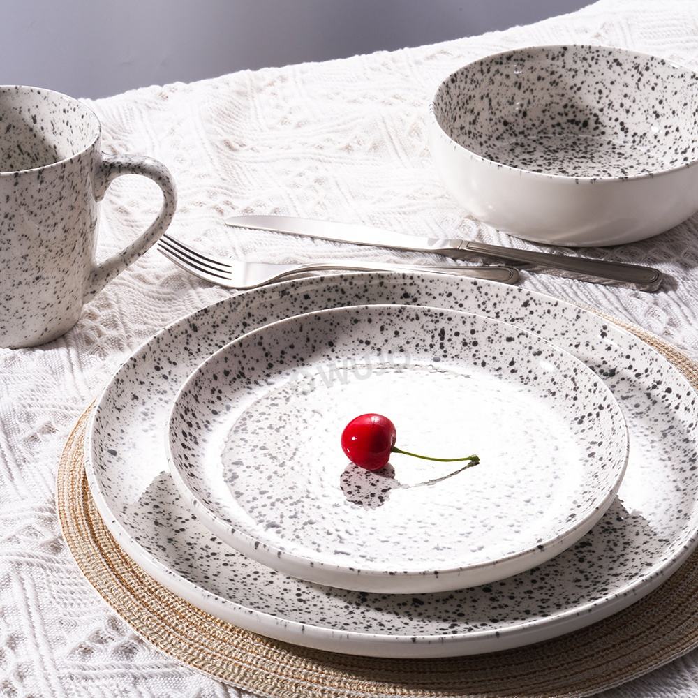 The Versatility of Reactive Glaze Tableware