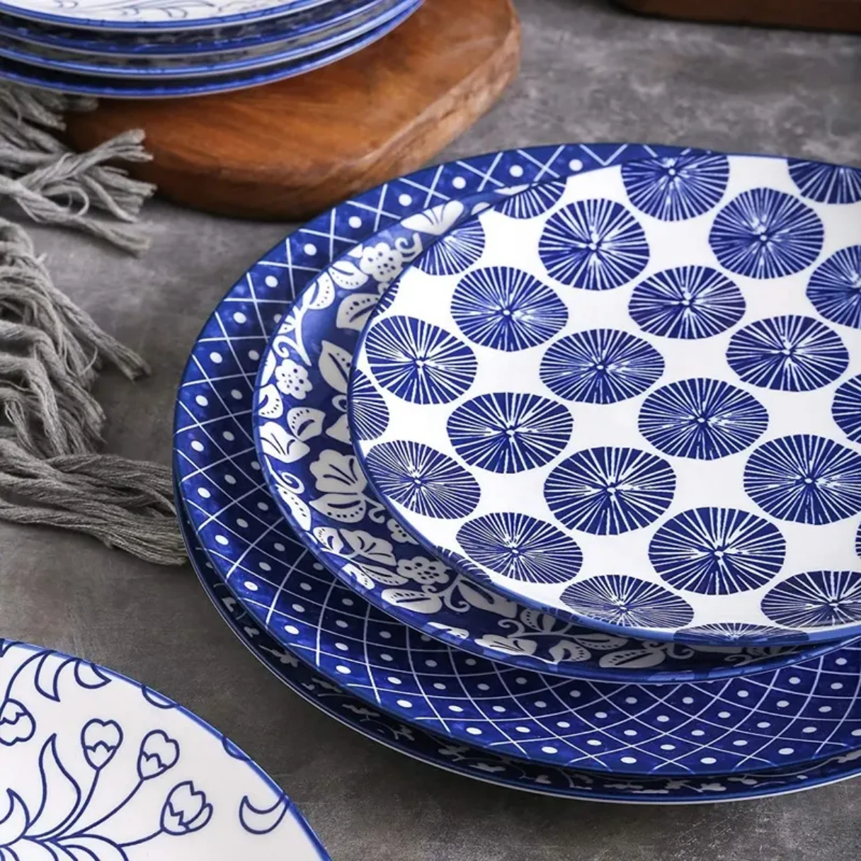 Blue Ceramic Plates Set Microwave Safety