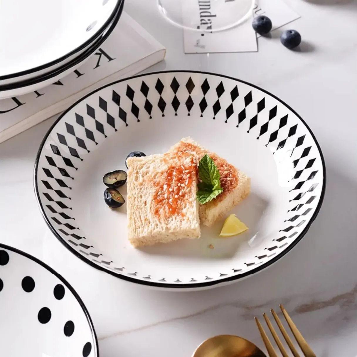 black pattern pad print under galzed dinner set porcelain