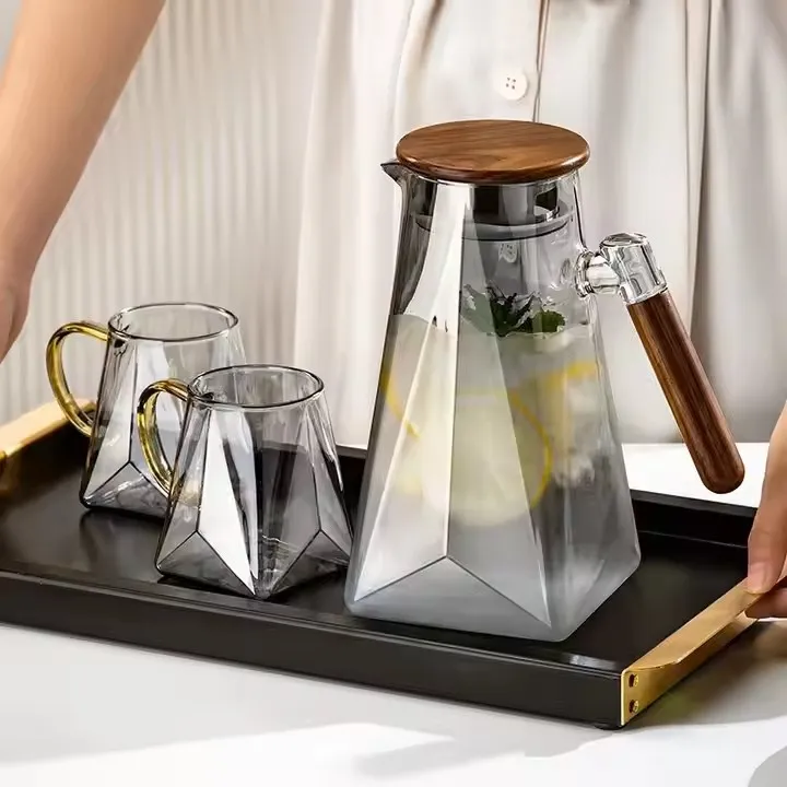 Why Large Tea Pitchers Are Summer Gathering Essentials