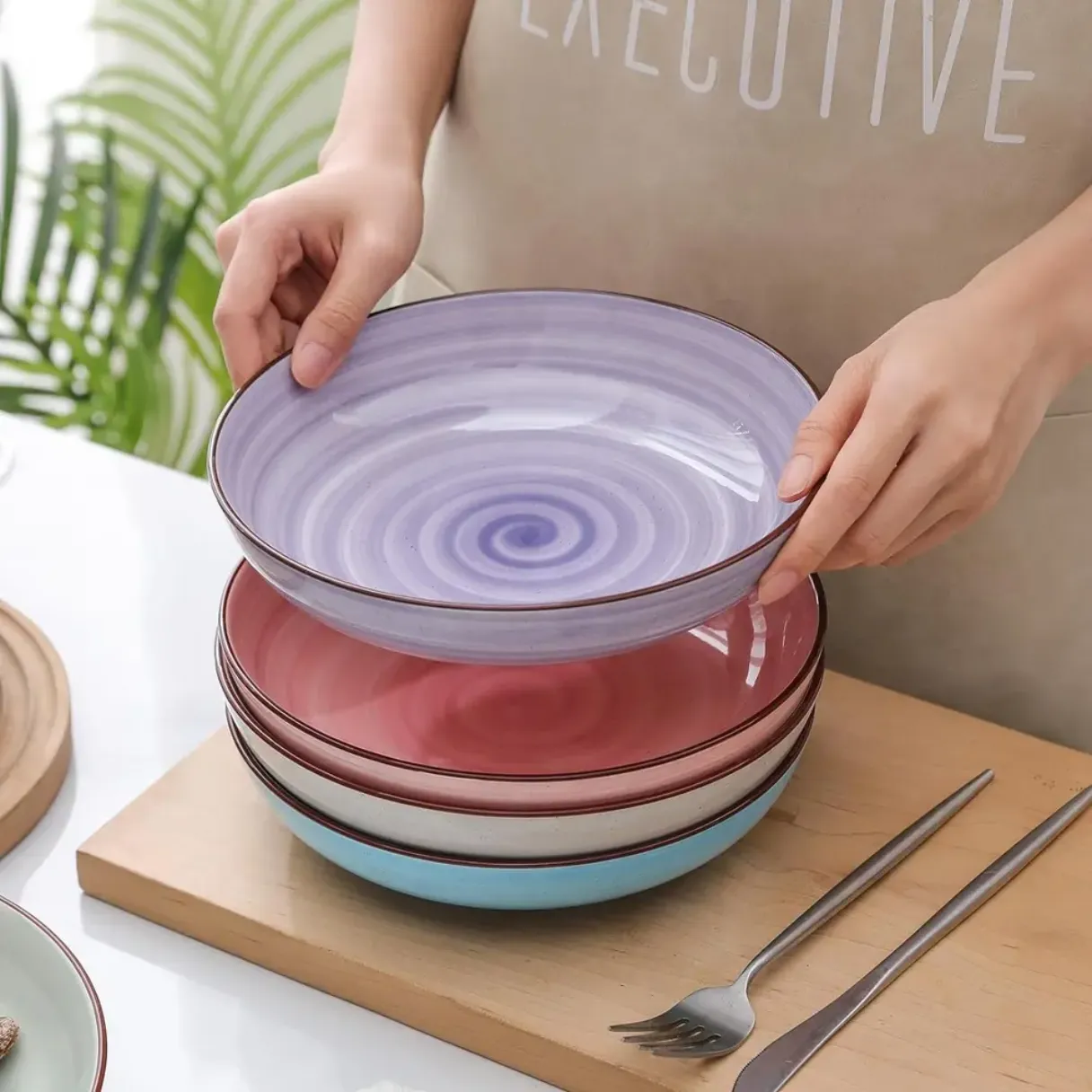 Colorful Whirl Pattern Porcelain dinner plate