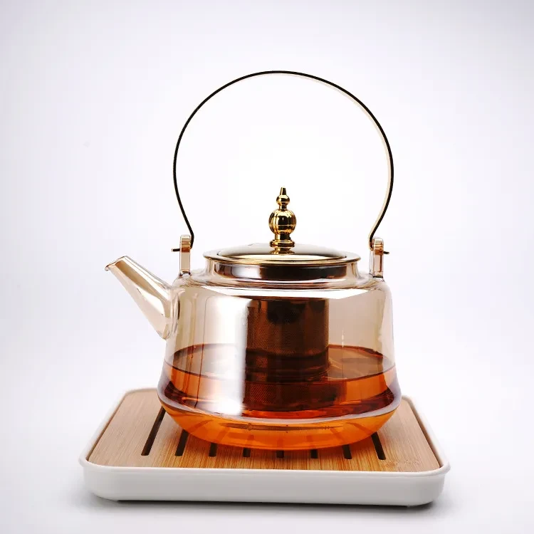 Amber Kettle With Cooper Handle Lifting Beam