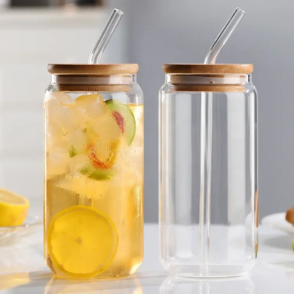 High Borosilicate Glass Tumbler with glass staw