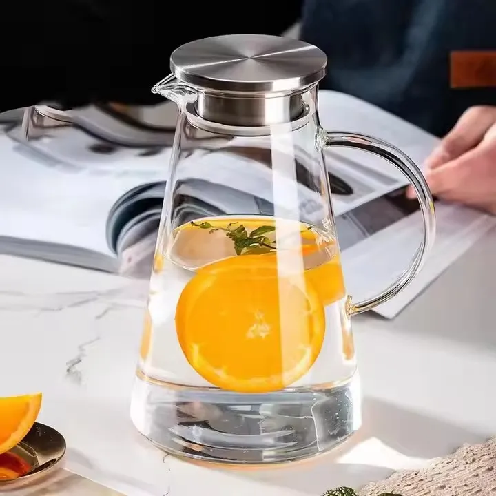 Borosilicate Hand Blown Clear Resistant Glass Water Pitcher