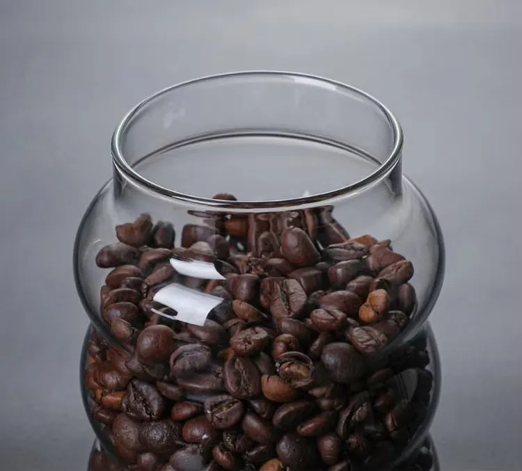 Curved Type Vertical Stripe Inside High Borosilicate Glass Jars With Acacia Wooden Lids