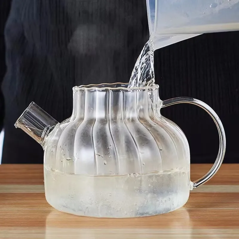 Vertical Striped High Borosilicate Glass Water Pitcher With Bamboo/Stainless Steel Lid