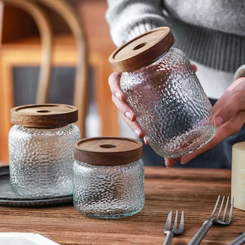 Hammered Pattern High Borosilicate Glass Jars With Acacia Wooden Lids