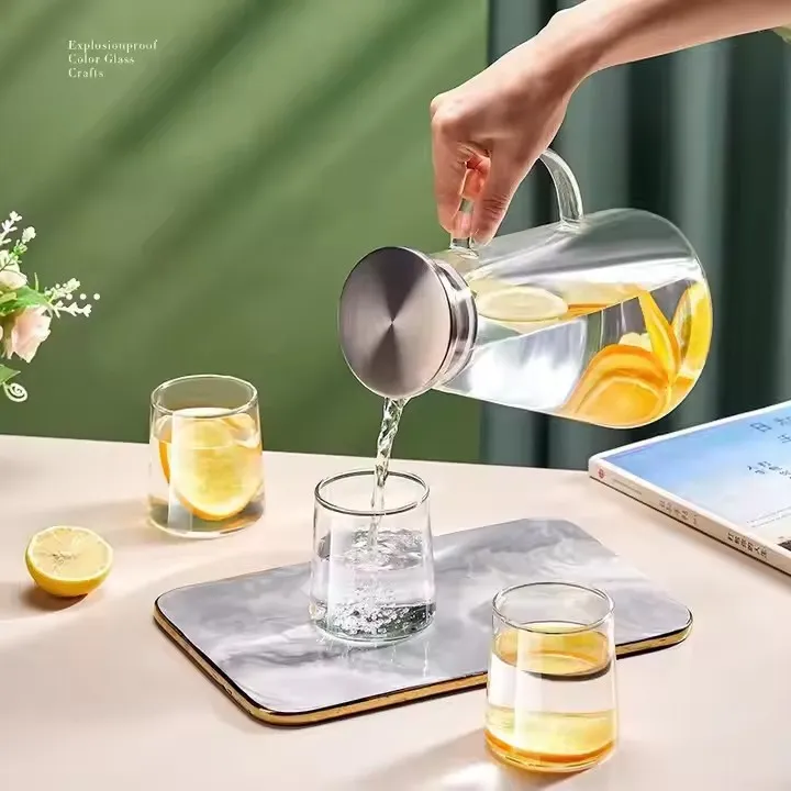 Borosilicate Hand Blown Clear Resistant Glass Water Pitcher