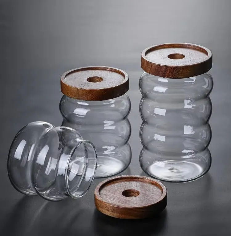 Curved Type Vertical Stripe Inside High Borosilicate Glass Jars With Acacia Wooden Lids