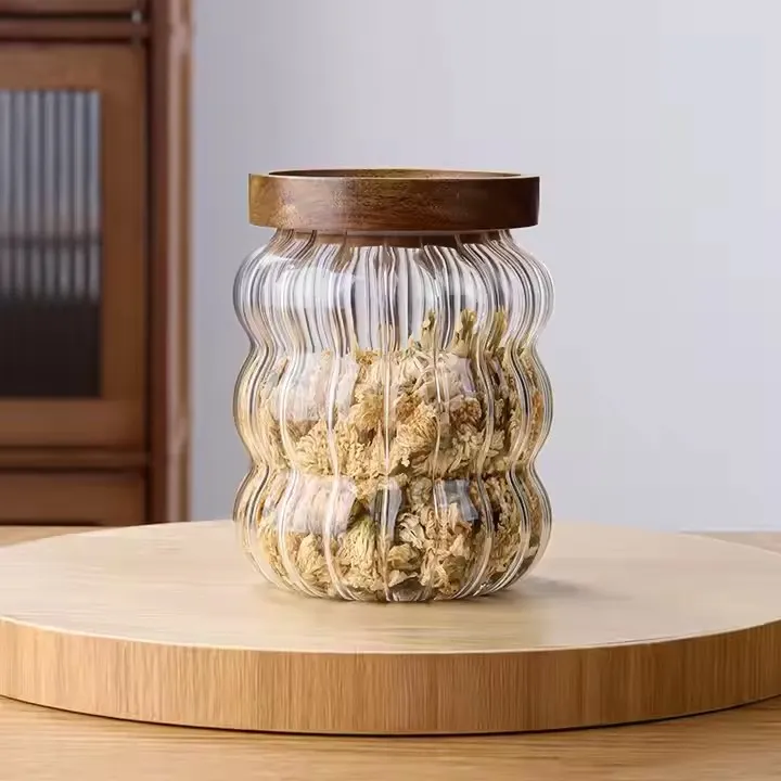Curved Type Vertical Stripe Inside High Borosilicate Glass Jars With Acacia Wooden Lids