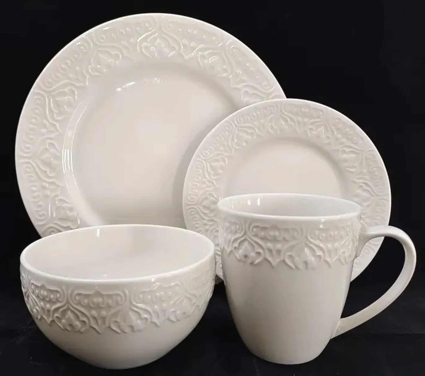 Arabian-Inspired Embossed Porcelain Dinnerware Set Arabian-Inspired Embossed Porcelain Dinnerware Set